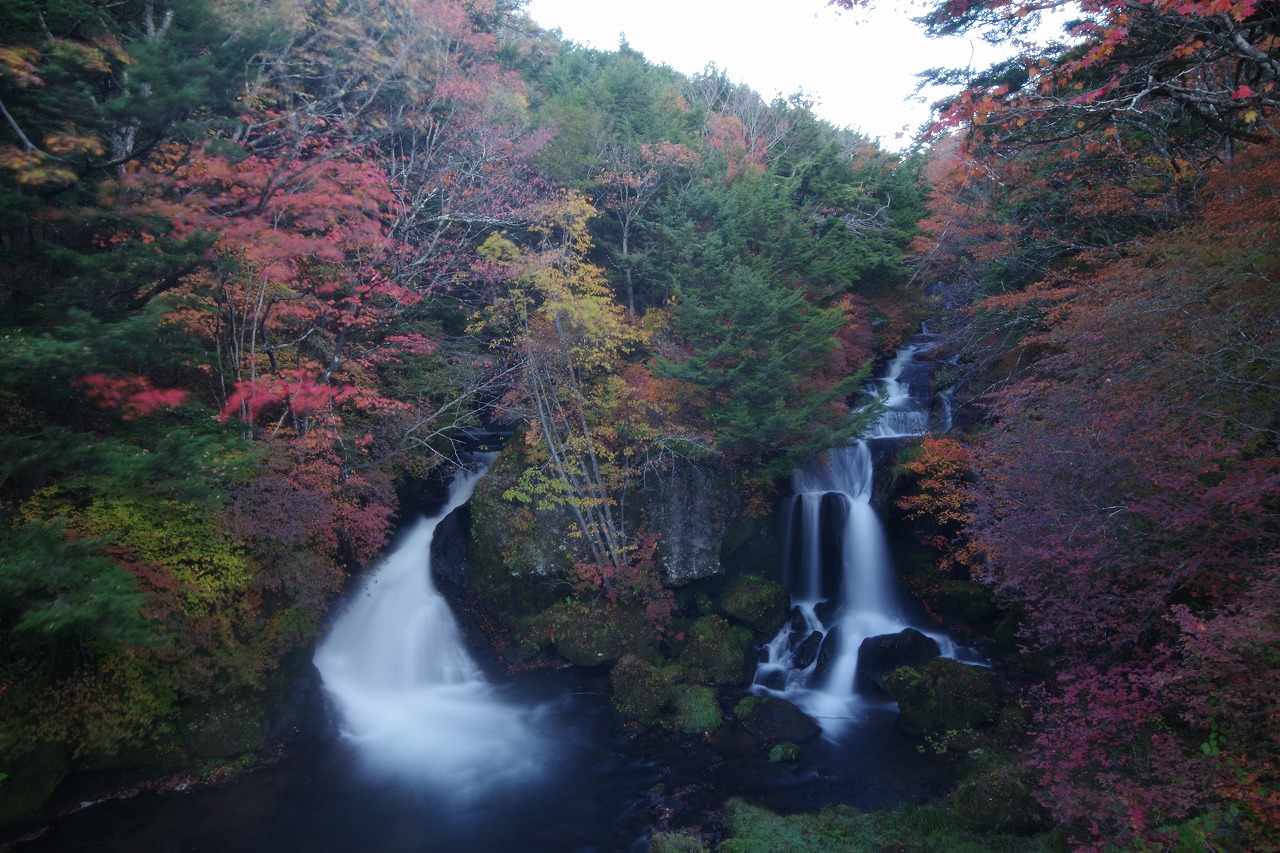 栃木県日光市の竜頭の滝