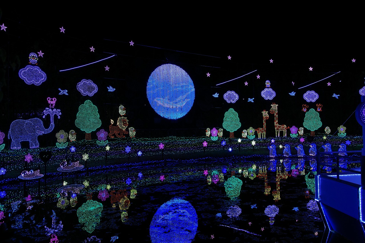 栃木県足利市のあしかがフラワーパークのイルミネーション