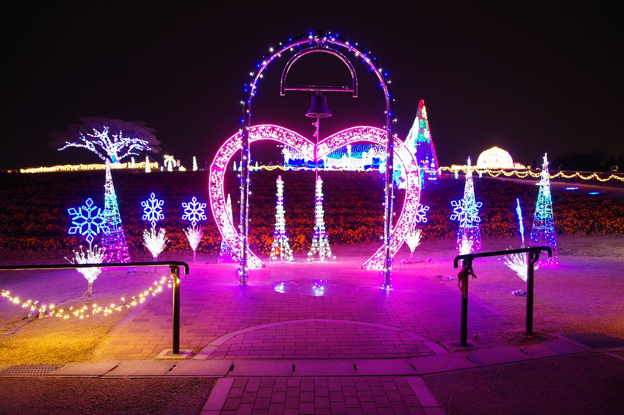 埼玉県本庄市のマリーゴールドの丘公園のイルミネーション