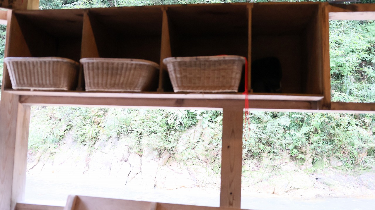 福島県の南会津の木賊温泉の共同浴場