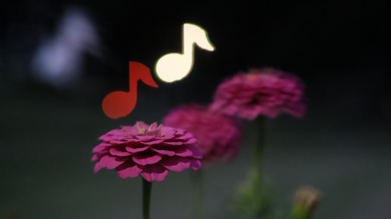 群馬県太田市の太田市運動公園の風鈴